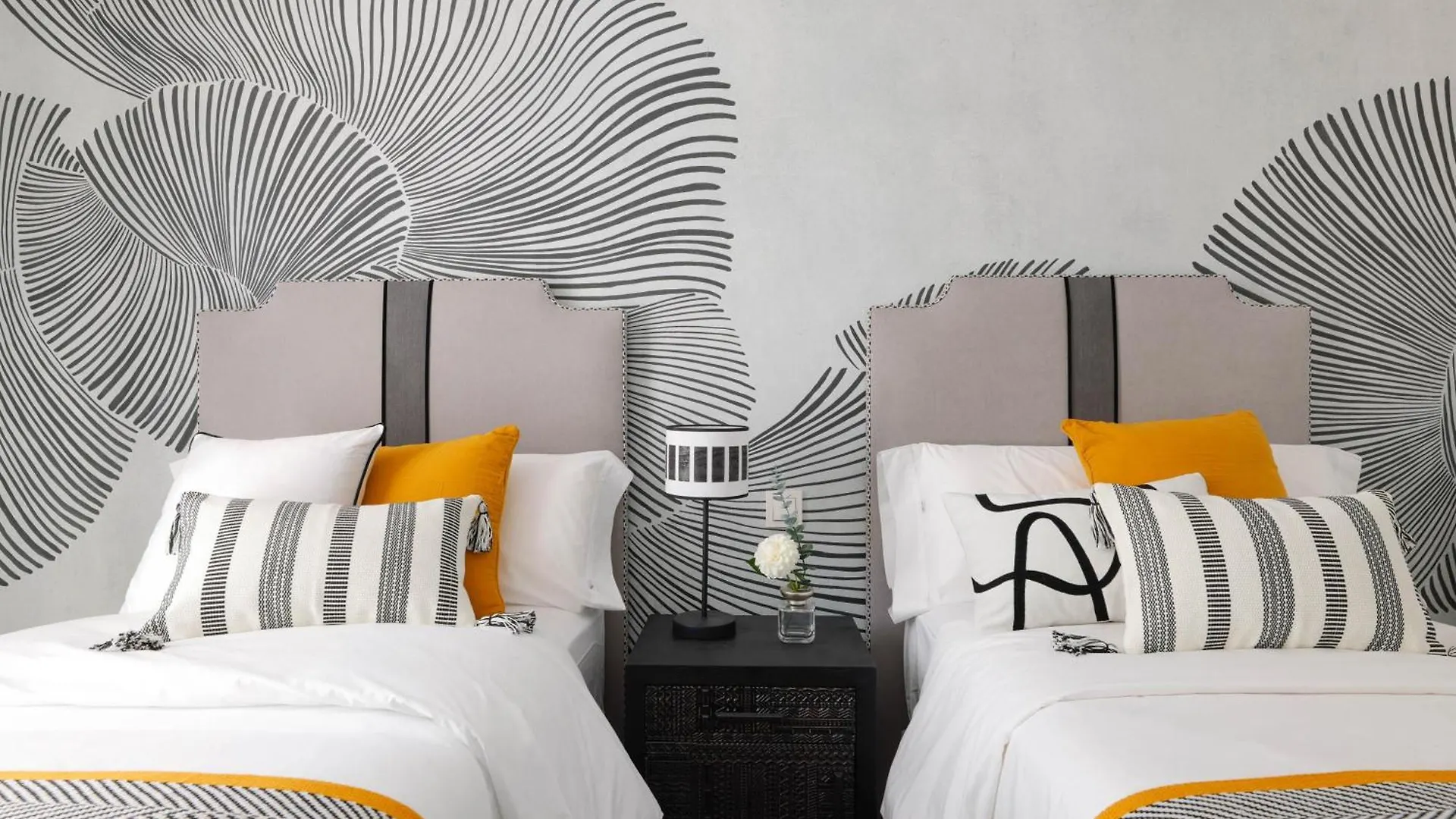 מאלגה Urban Sky Serviced Apartments By P&O 26H