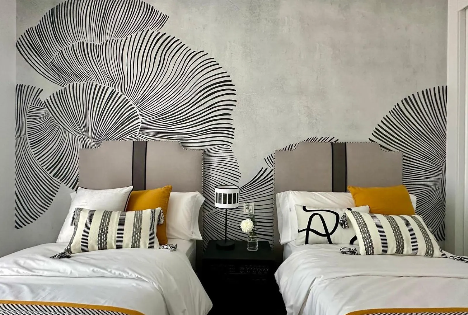 מאלגה Urban Sky Serviced Apartments By P&O 26H