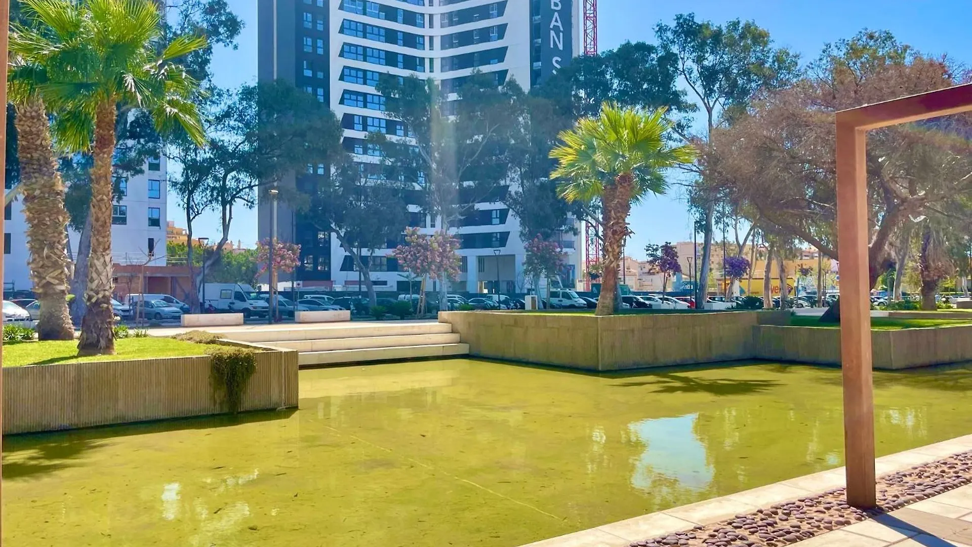 מאלגה Urban Sky Serviced Apartments By P&O 26H